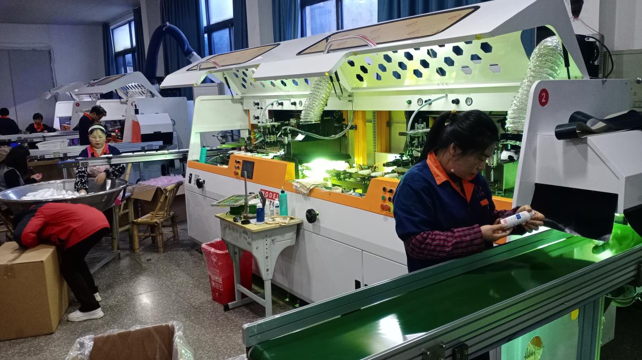 Zhejiang Santong Plastic Industry Co., Ltd. factory image 4