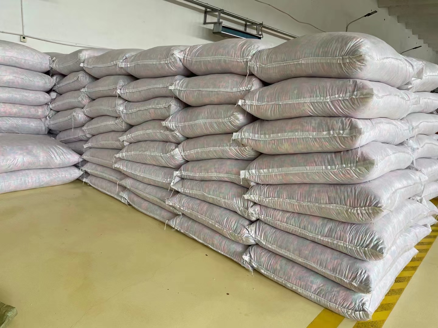 Yiwu Xingtuan Rubber Products Co., Ltd. Party Supplies