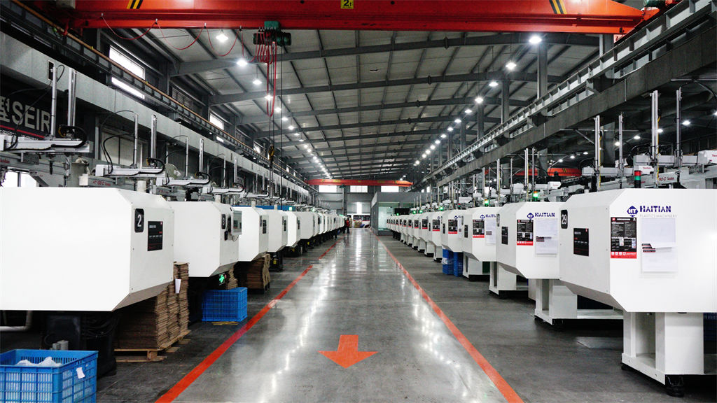 Shuangma Plastic Manufacturing Inc. Salad Spinner
