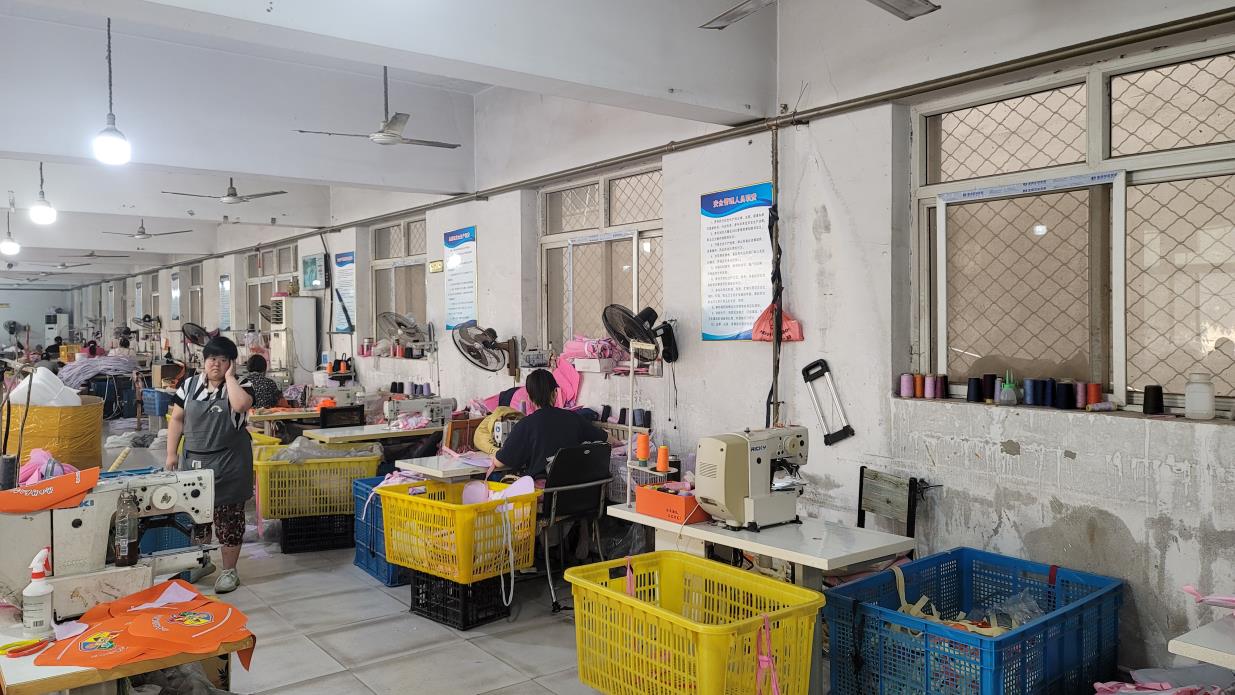 Baoding Heyuan Bag & Luggage Manufacturing Co., Ltd. Laptop Backpacks