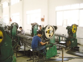 Foshan City Sanshui Chuangfeng Hardware Factory Garment Racks