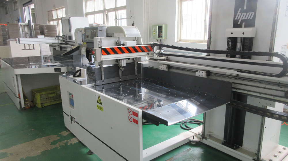 Qingdao Bejan Giant New Packaging Science & Technology Co., Ltd. Paper Bags