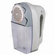 Battery Fabric Shaver/Lint Remover with 2 x AA Batteries and Long Lifespan Motor