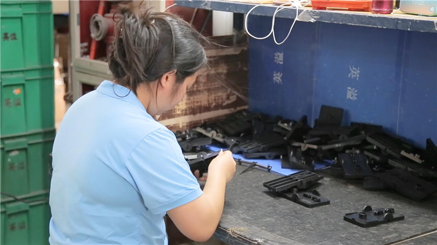 Xiamen Consolidates Manufacture and Trading Co., Ltd. Rat Bait Station
