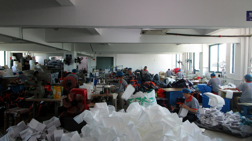 Wenzhou Tianze Gift & Craft Co., Ltd. Shopping Bag