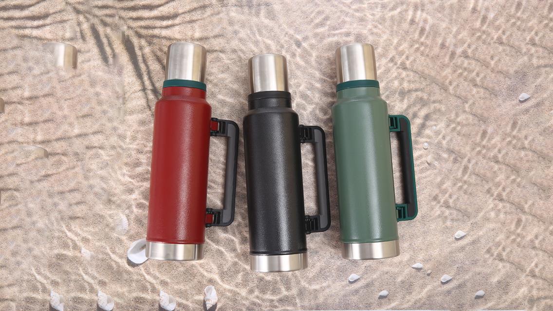 Zhejiang Zhengri Information Technology Co., Ltd. Stainless steel insulated cup