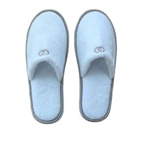 Customized logo  luxury  disposable coral fleece  washable hotel slipper