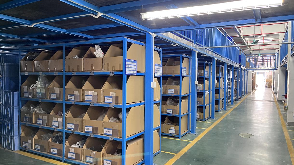 Guangdong Chewei Video Technology Co., Ltd. Wireless DVR Monitor
