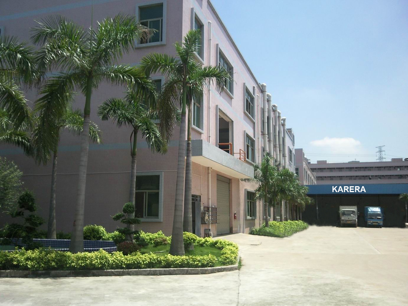 Guangzhou Karera Traveling Products Co., Ltd. Backpacks