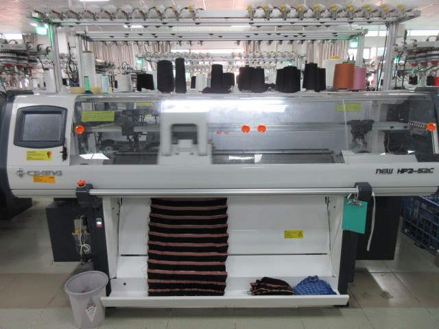 Dongguan Houzhifang Garment Co., Ltd. Women's Cardigans