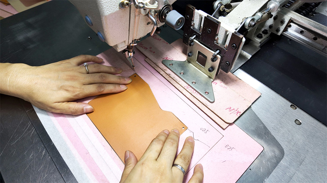 Guangdong Boman Leather Co., Ltd. Leather Wallets