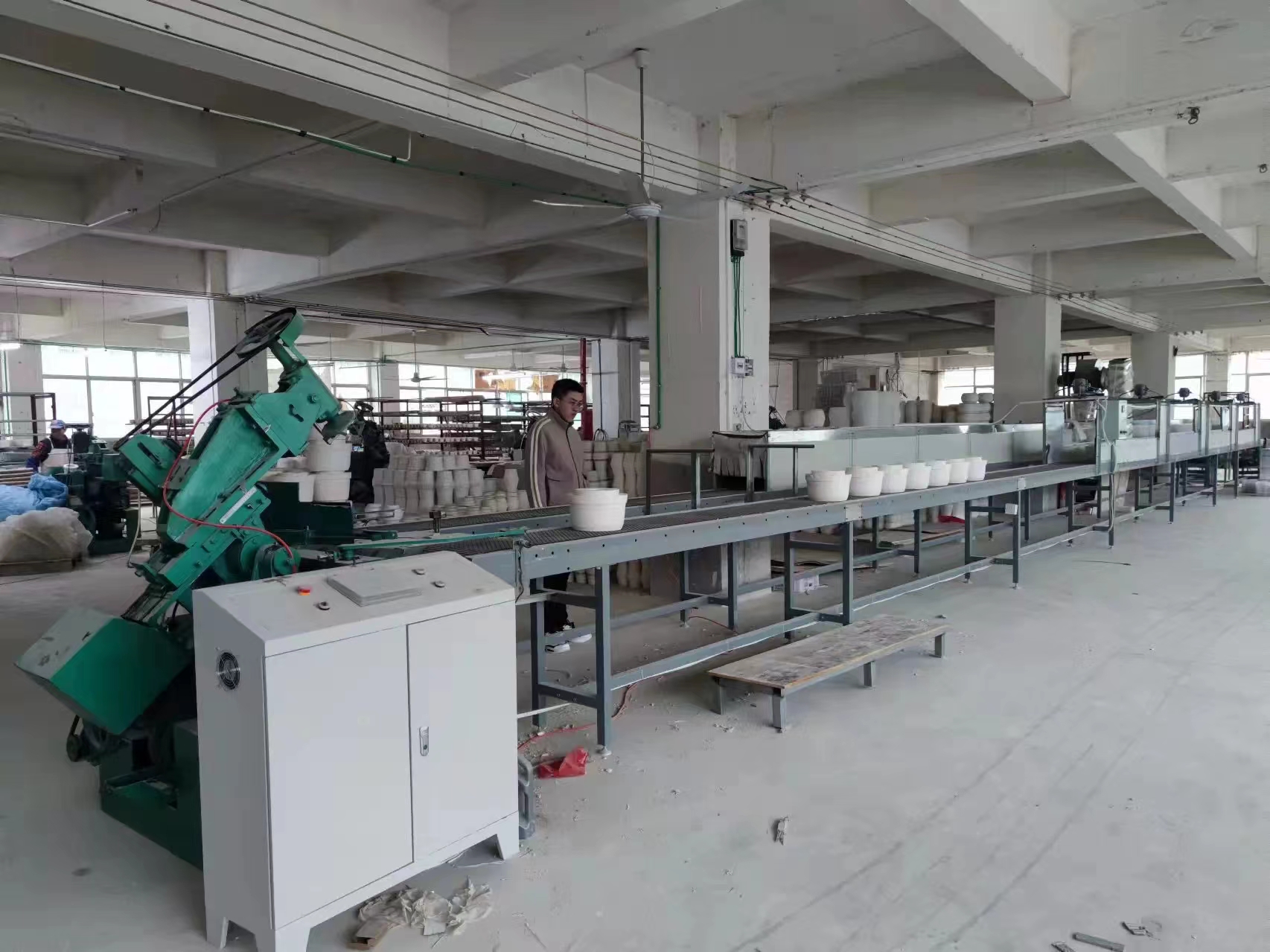 Fujian Dehua Mengen Ceramics Co., Ltd. tea set
