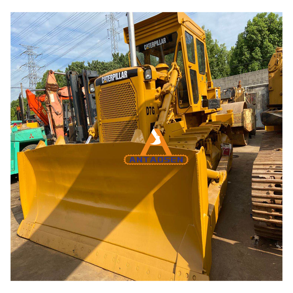 Hot Deals on Used Caterpillar D7G Bulldozer Heavy Duty Machinery with Core Engine Secondhand CAT D7G Stock Available