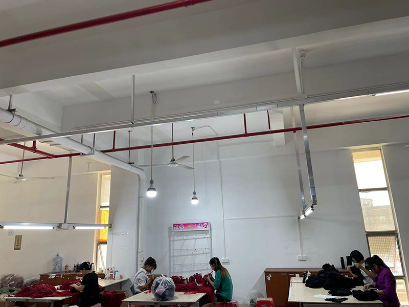 Foshan Chimao Clothing Auxiliary Material Co., Ltd. Plastic Zipper