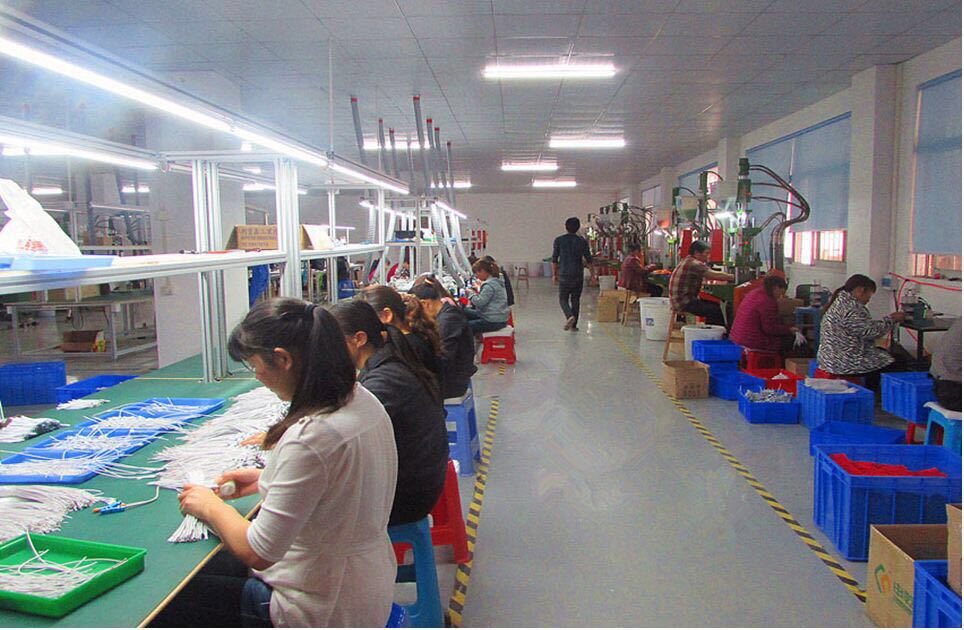 Shenzhen Huaxing Technology Co., Ltd. factory image 6