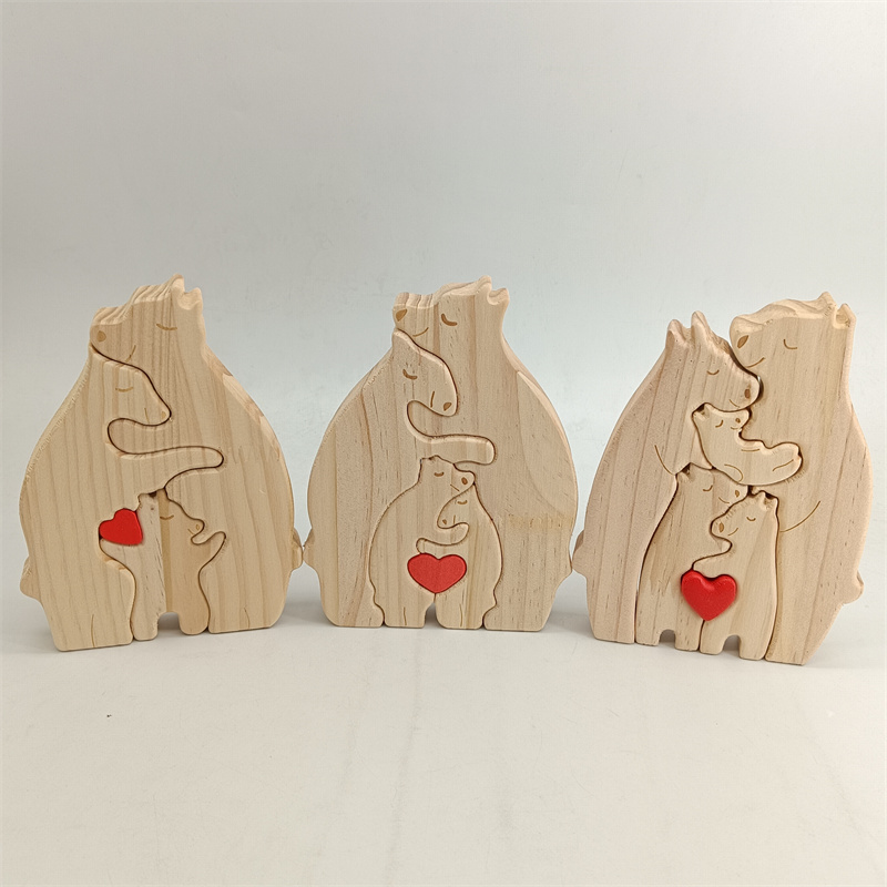 Guanxian G&G Crafts Factory Hot Selling Factory Hug Bear Wood Crafts Home Decor Christmas Gift Set Wooden Bears Family Puzzle