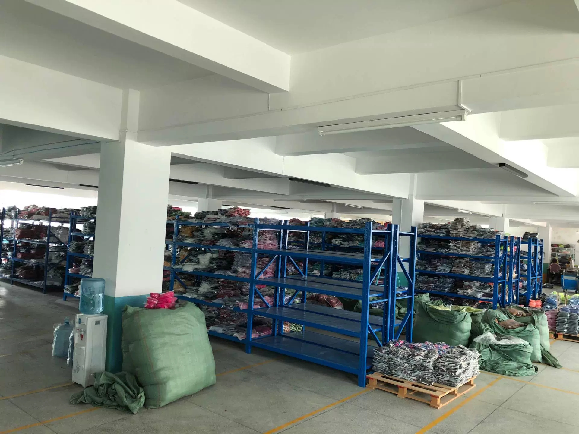 Quanzhou Dikai Trading Co., Ltd. Women's Coats