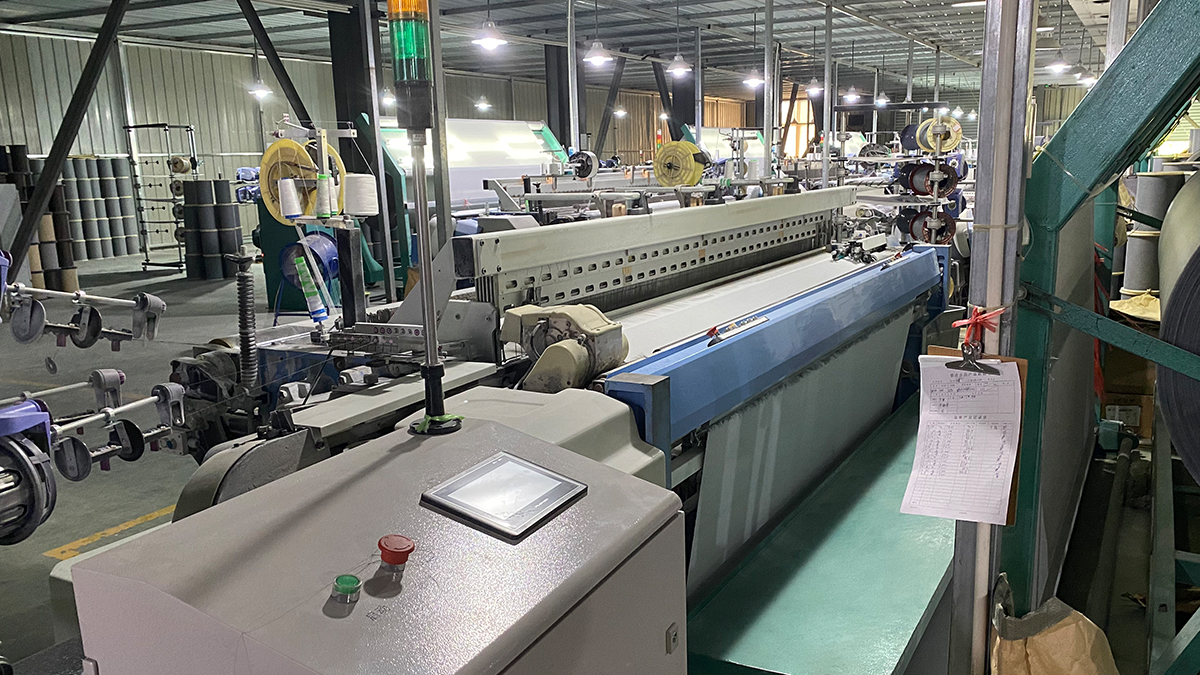Guangzhou Lianshui Textiles Co., Ltd. factory image 6