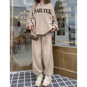 Women fall clothes 2024 Custom 2 Piece Women Jogger Sets Jumper Gym Custom Workout Sweatpants and Hoodie Set