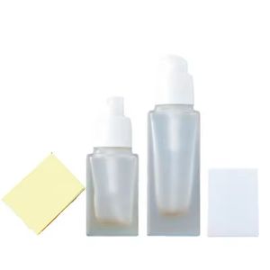 Clear frosted 15ml 20ml 30ml 40ml Refill Skincare foundation bottles container Square glass spray pump Bottle Cosmetic