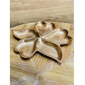 Gold Plated Metal Decorative Chip Dip Bowl Home Kitchen Decorative Aluminum Nuts Serving Bowl Heart Shape Metal Chips Bowl