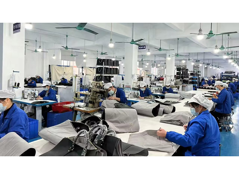 Wenzhou Leading Fashion Co.,Ltd Shoulder Bags