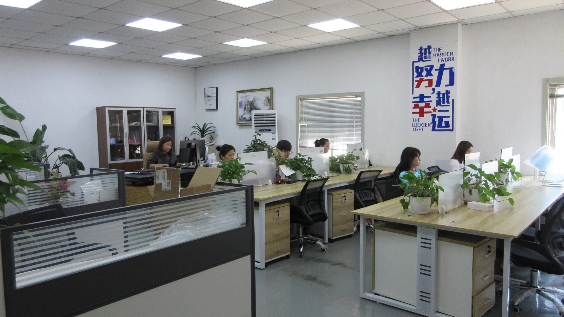 Shanghai ALWELL Machinery Equipment Co., Ltd. syringe filling production line