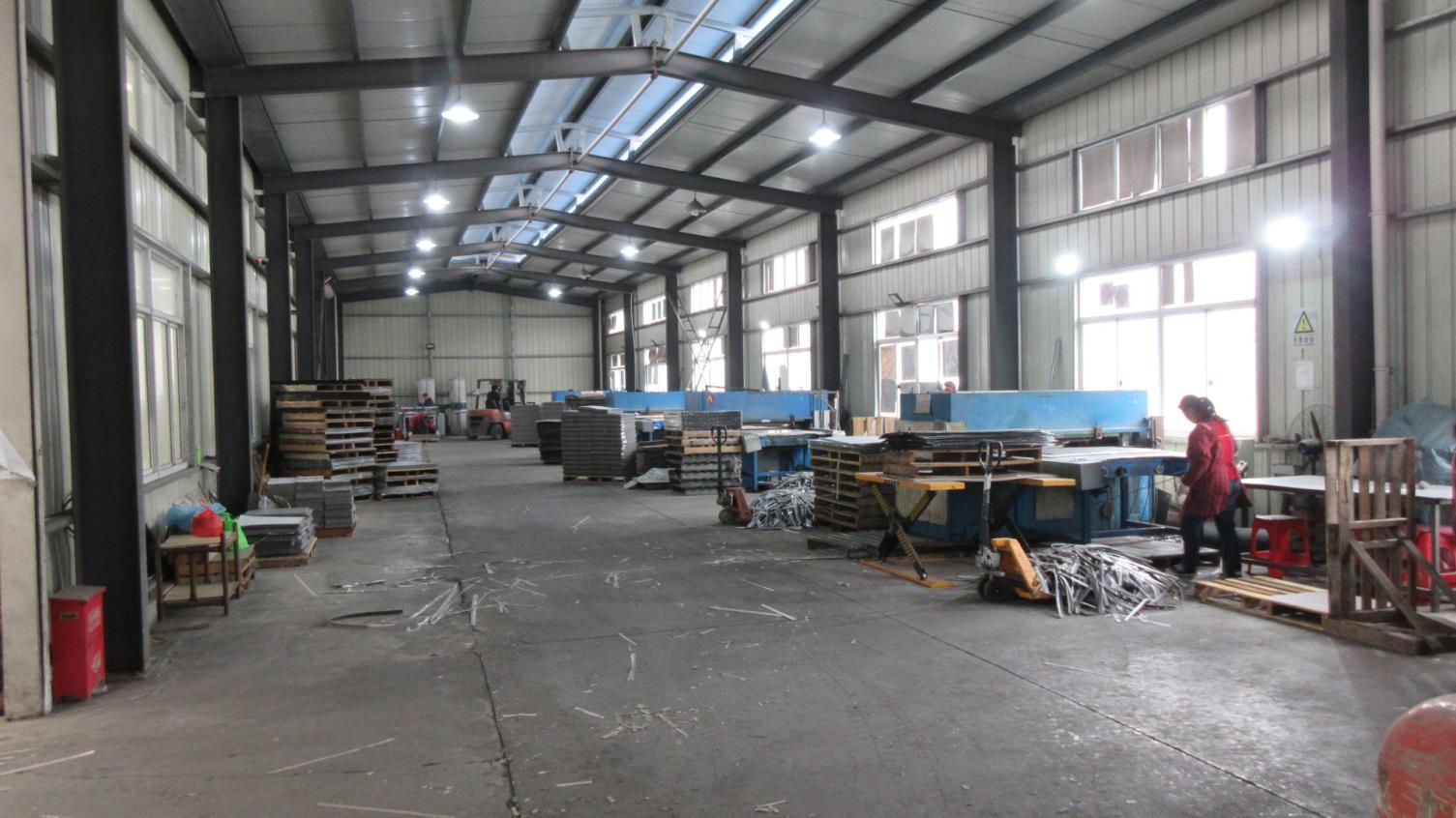 Dalian Baishi Trading Co., Ltd. LVT Floor