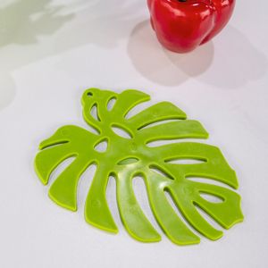 New Design Colorful Household Kitchen Tables With Heat insulation Pot Mats For kitchen accessories household items