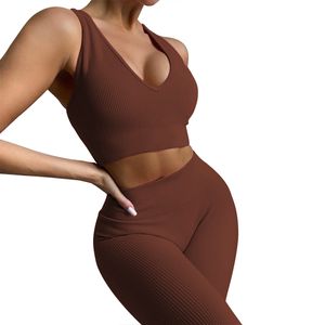 2023 Seamless Sports Fitness Yoga Suit Shark Knitted Zechuang Set Pressing Thread Sports New Women