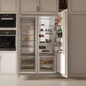 Modern luxury 1770(H)*556(W)*545(D)mm 276L/308L build in refrigerators freezers kitchen fridge commercial