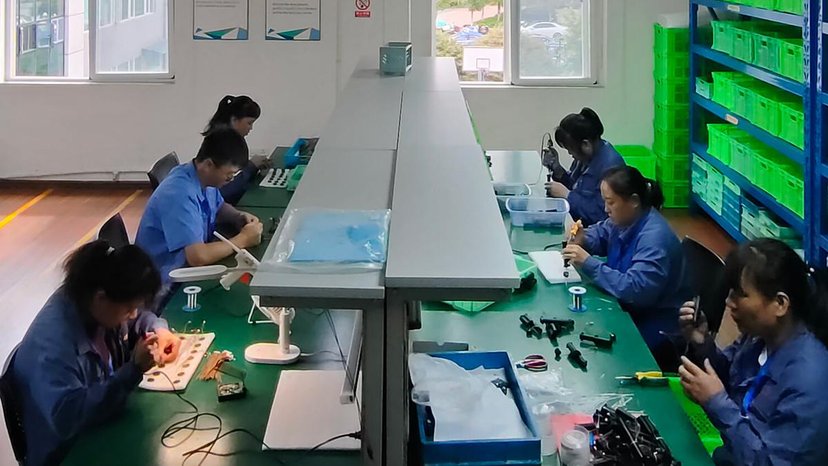 Kunming Tengrong Photoelectric Technology Co., Ltd. Thermal Imaging Scope