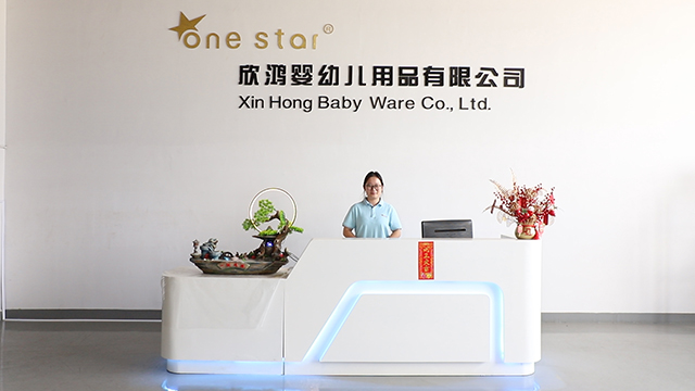Dongguan Xin Hong Baby Ware Co., Ltd. Baby Crib