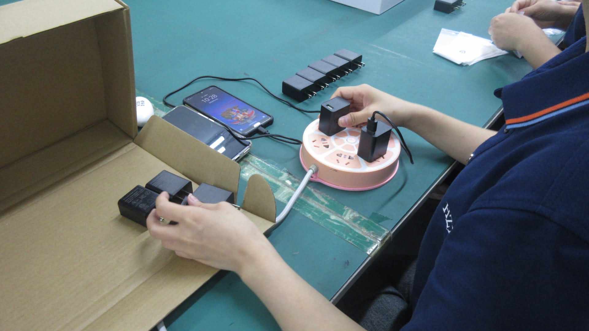 Shenzhen Huazhixin Optoelectronics Co., Ltd. Dual Portable Monitor