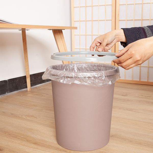 Wholesale Luxury round Plastic Trash Cans Large Office Bathroom and Kitchen Garbage Bins Manufacturer Tacho De Basura