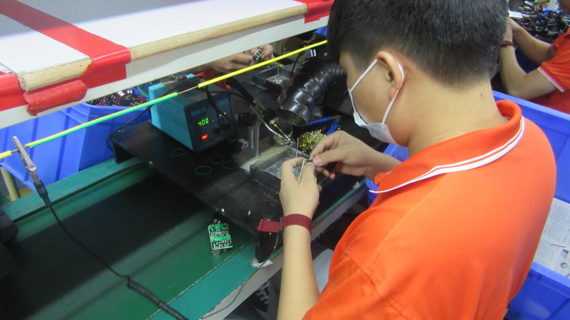Shenzhen Xinspower Technology Co., Ltd Wireless Charger