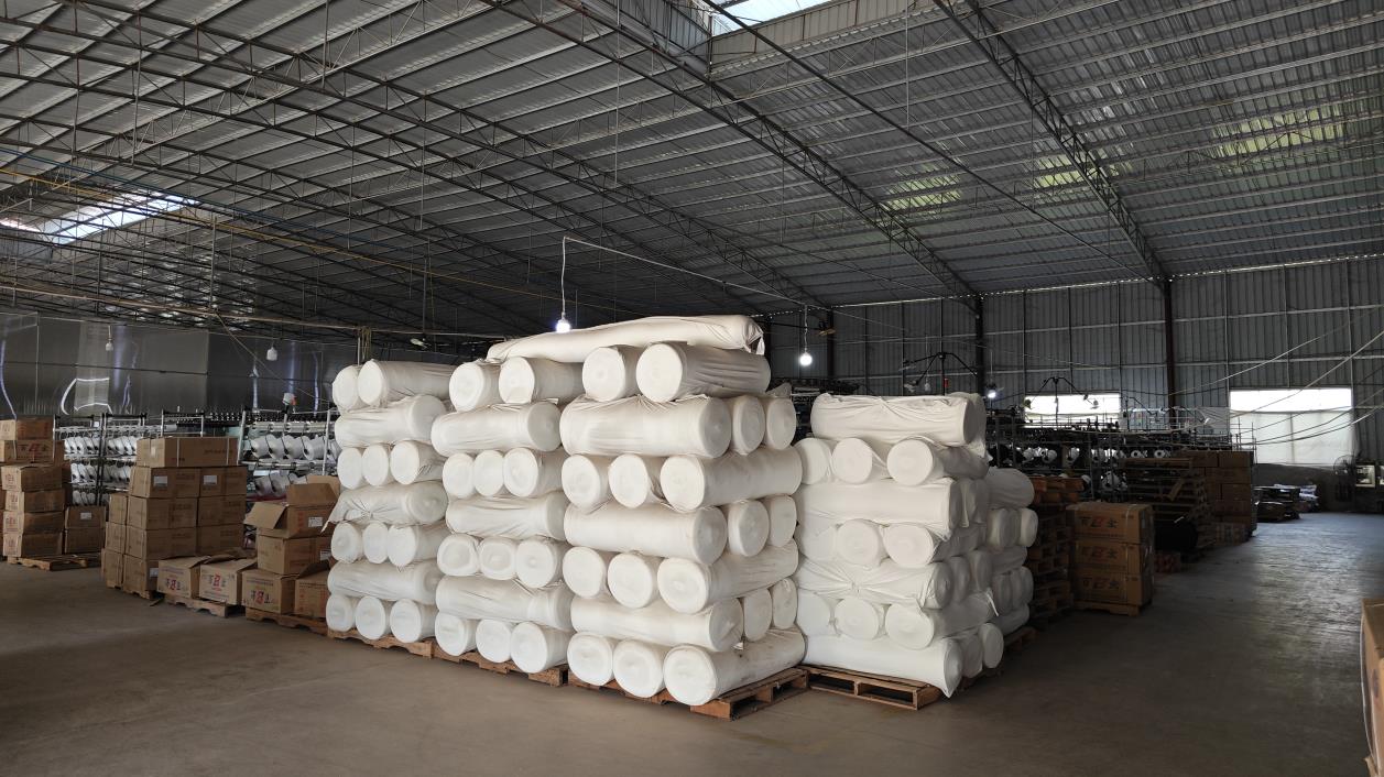Dongguan Hao Ying Garment Industry Co., Ltd. football jerseys