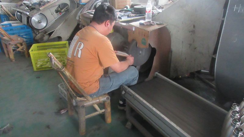 Yongkang Zorin Industry Supply Co., Ltd Soft Shell Camping Car Roof Top Tents