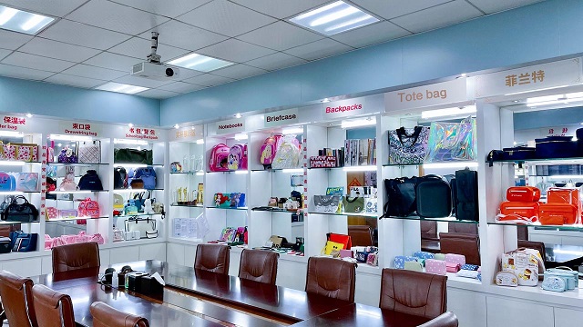 Dongguan Teshun Group Co., Ltd. Backpack