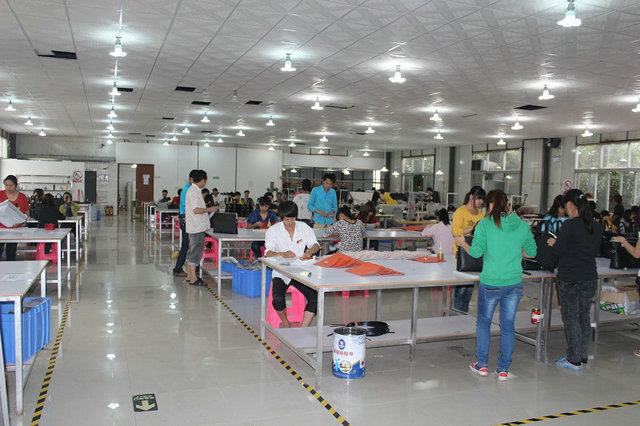 Dingzhou Qianjie Luggage And Leather Goods Factory shoulder bags