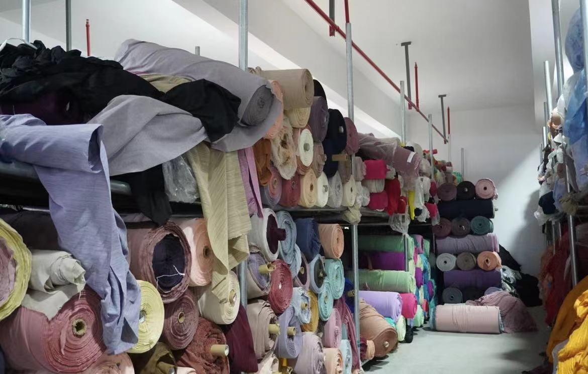 Yiwu Liangyuan Garment Accessories Factory inner hijab