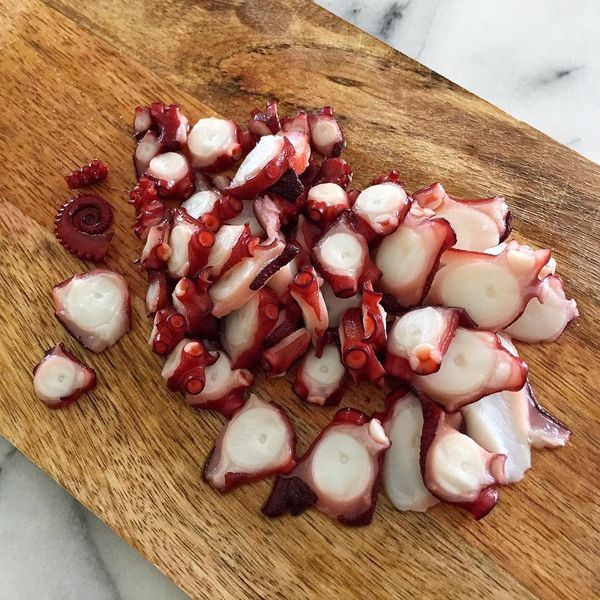 Octopus boiled cut slice