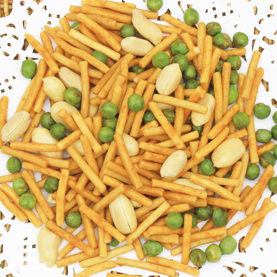 Wholesale mixed snacks green peas peanuts cracker oriental mix nuts snacks