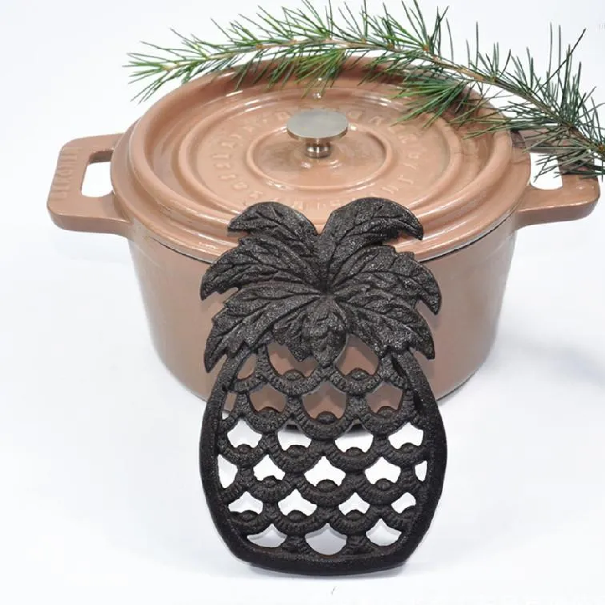 Vintage Cast Iron Pineapple Trivet Brass Finished Handmade Square Round Trivet for Kitchen Table Dinning Table Heat Resistant