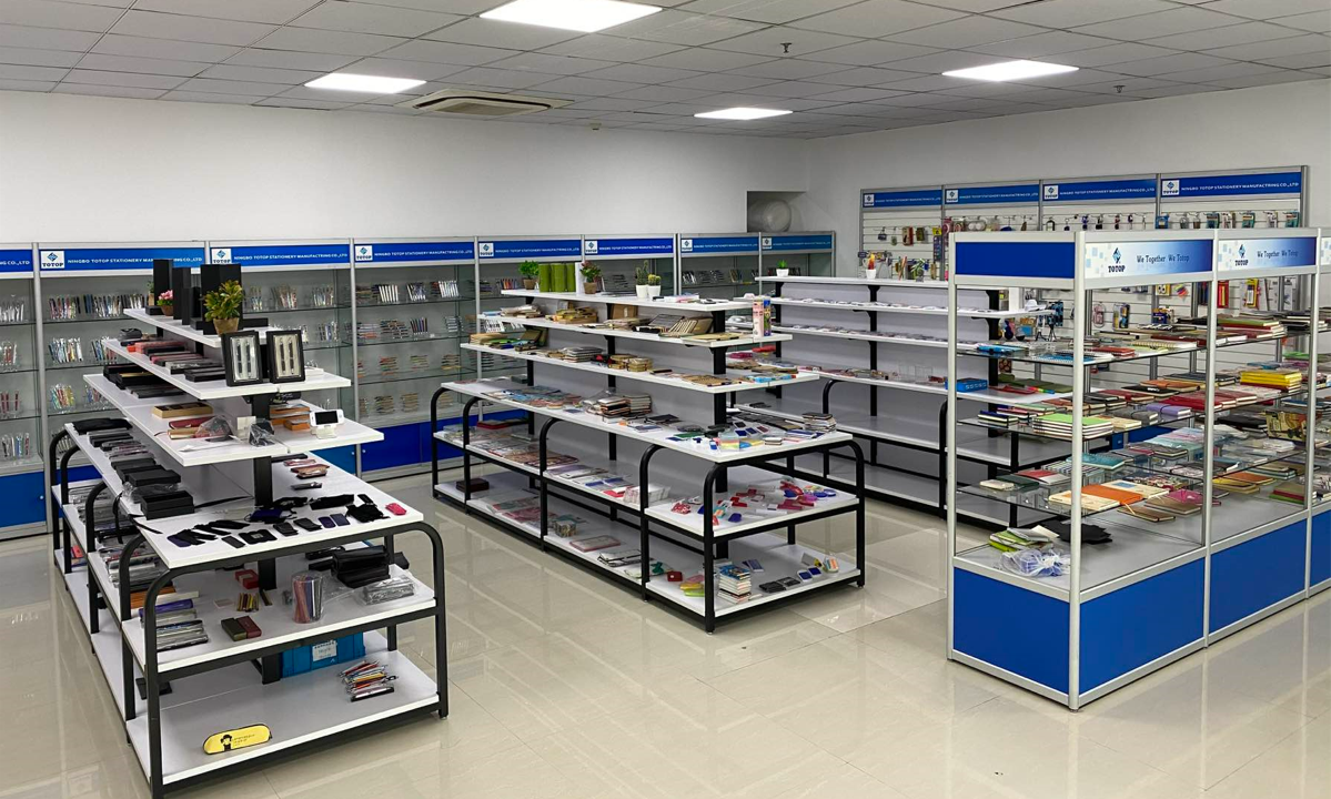 Ningbo Yinzhou Totop Stationery Manufacturing Co., Ltd. Ballpoint Pen