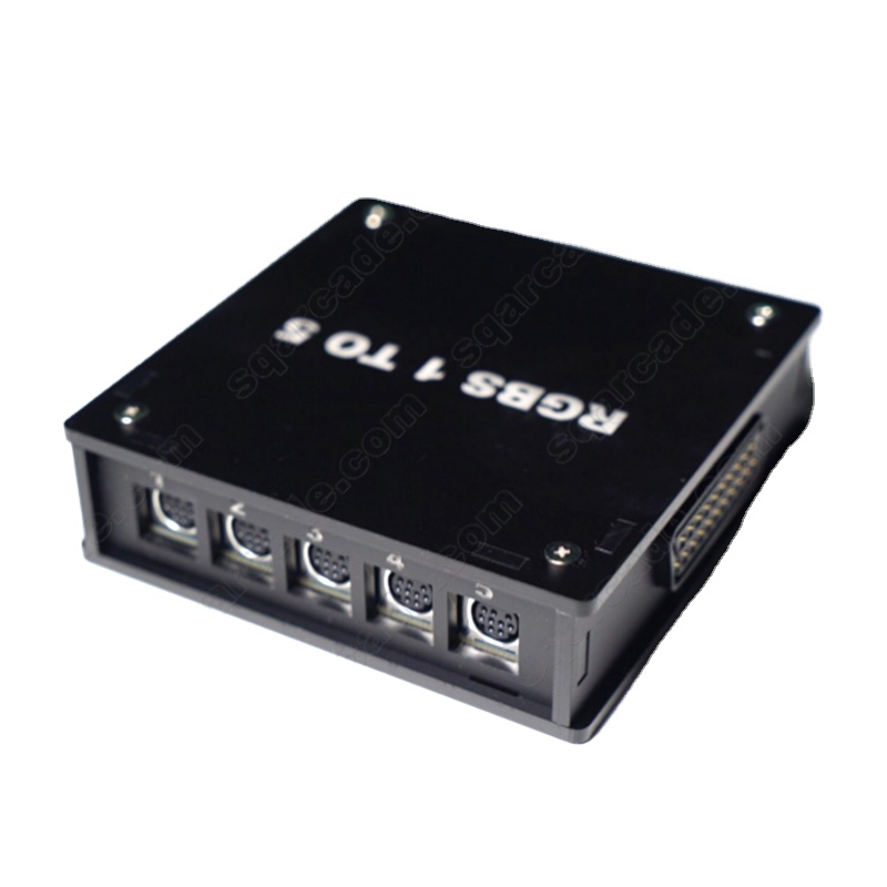 Retro Video game RGBS 1 input 5 output 1 Signal Splitter RGBS in 5 MD2 to Scart/RAC out signal processing independently 9-12V 2A