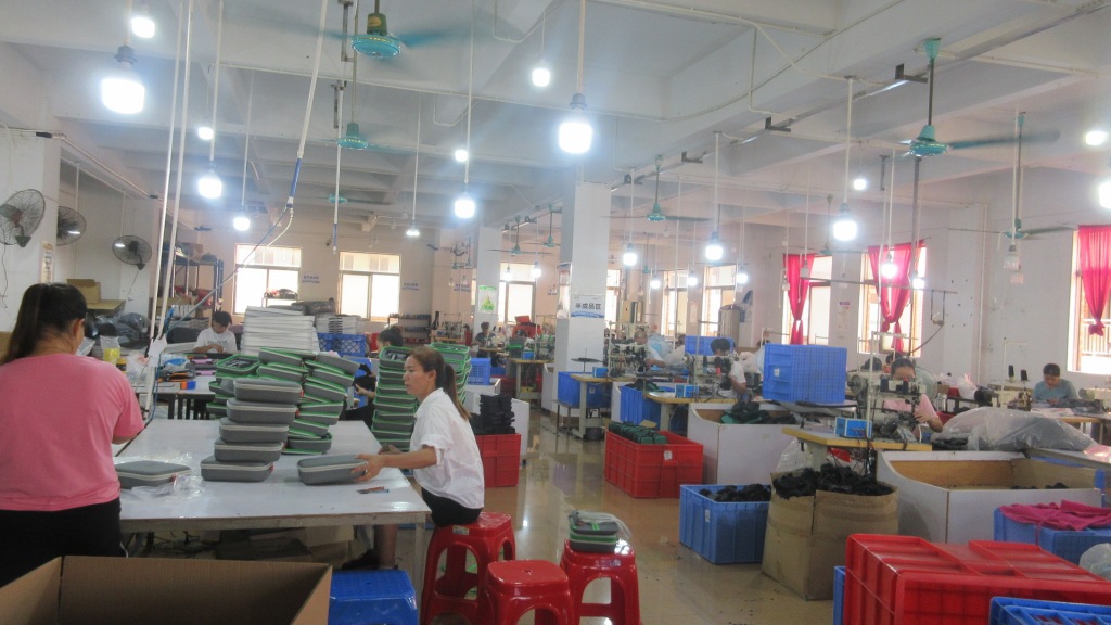Dongguan Billion Hin Luggage Co., Ltd. EVA Case