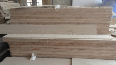 Ningbo Yinzhou Yangshuo Trading Co., Ltd. Beard Brush
