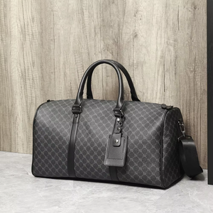 Custom Logo travel tote bag Designer PU leather duffle bag with tag high quality weekender bag