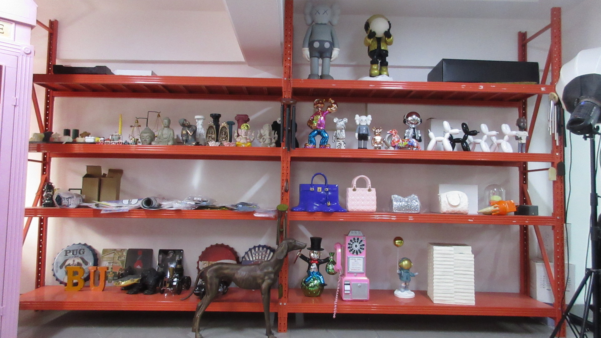 Nanning Aisy Import and Export Co., Ltd. Fiberglass Sculpture